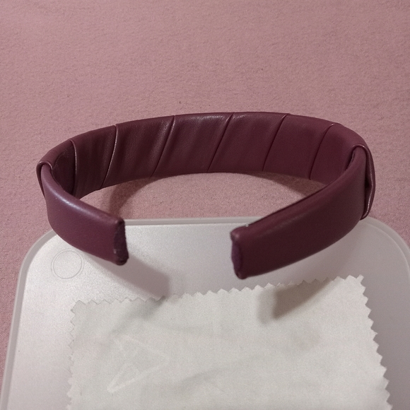 Woman's headband - Picture 3 of 3